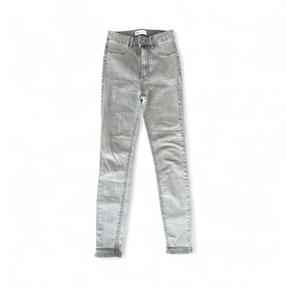 Zara Women's Skinny Jeans in Light Gray